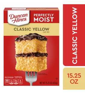 Duncan Hines Classic Yellow Deliciously Moist Cake Mix 15.25 oz