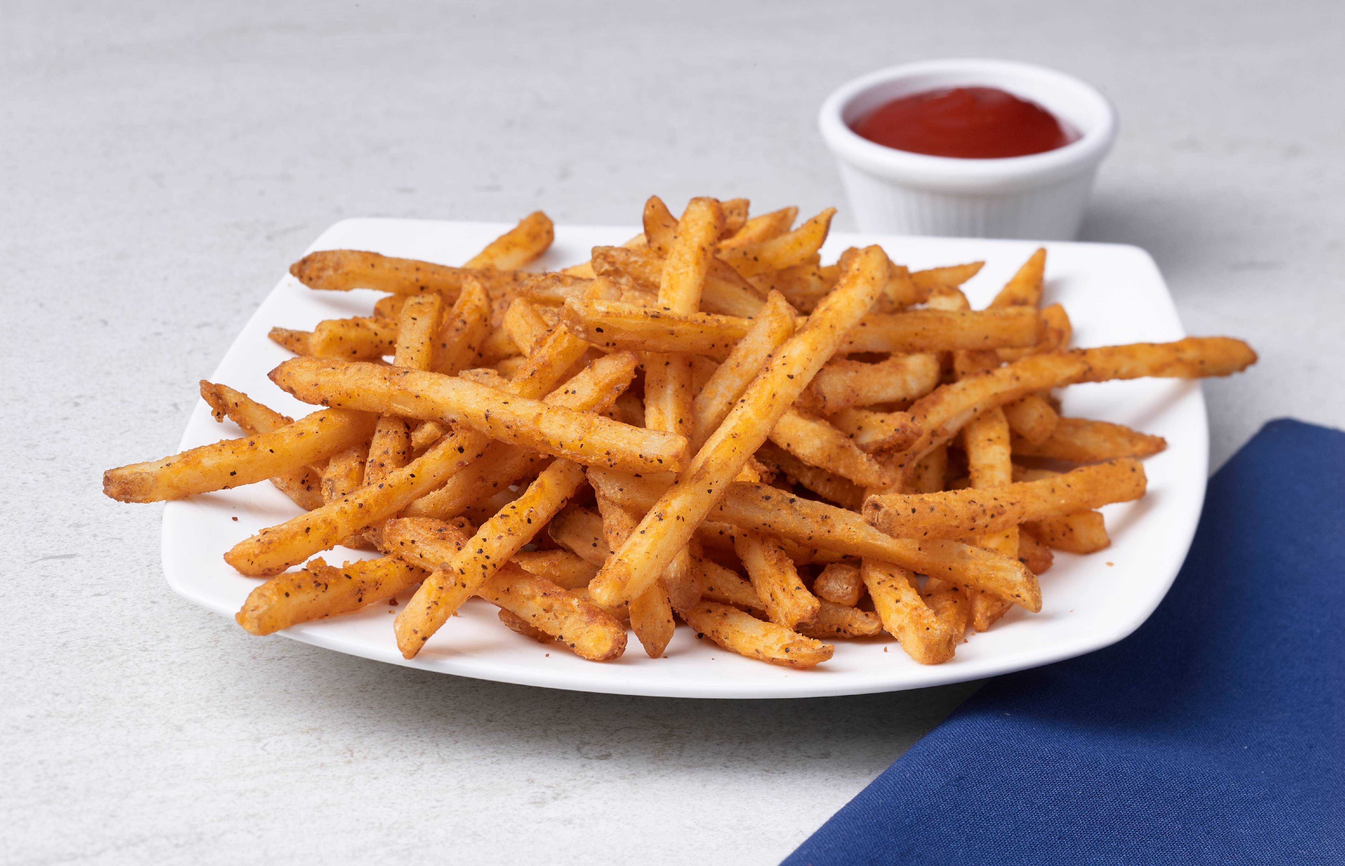 Checkers Rally's Famous Seasoned Fries, 28 oz (Frozen)